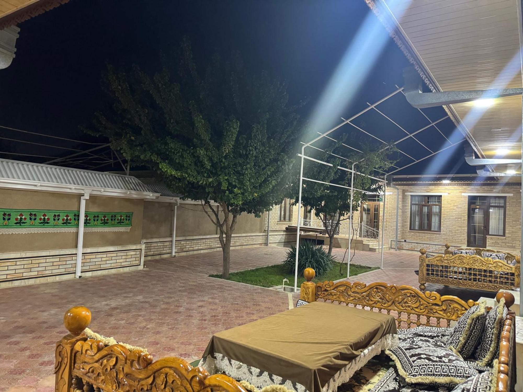 Salomat Guest House Samarkand Ngoại thất bức ảnh