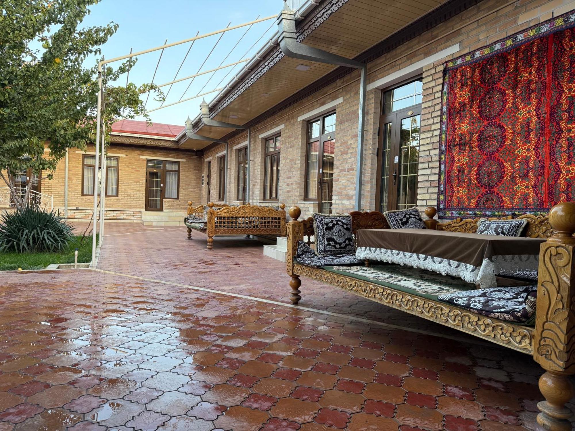 Salomat Guest House Samarkand Ngoại thất bức ảnh
