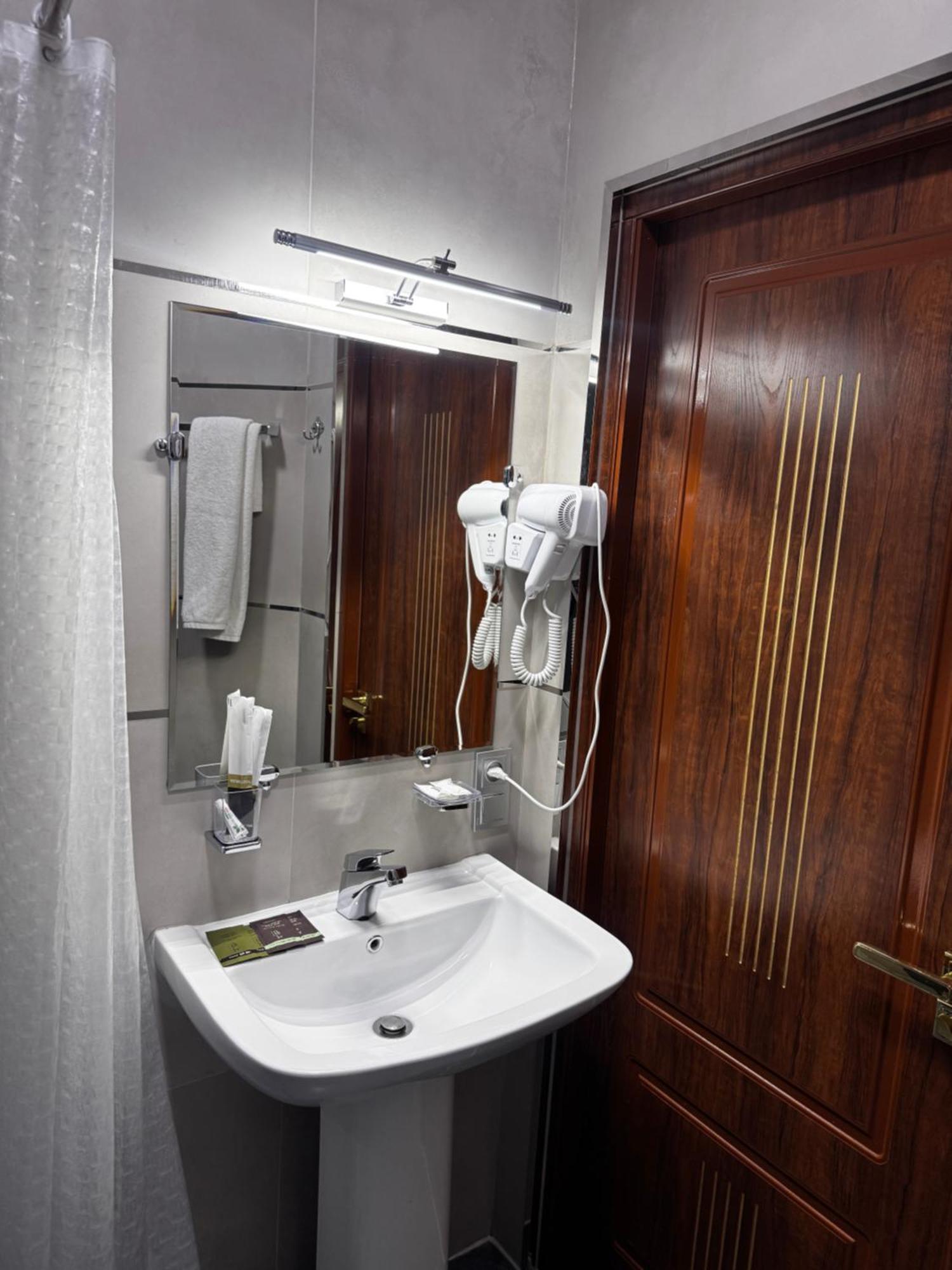Salomat Guest House Samarkand Ngoại thất bức ảnh