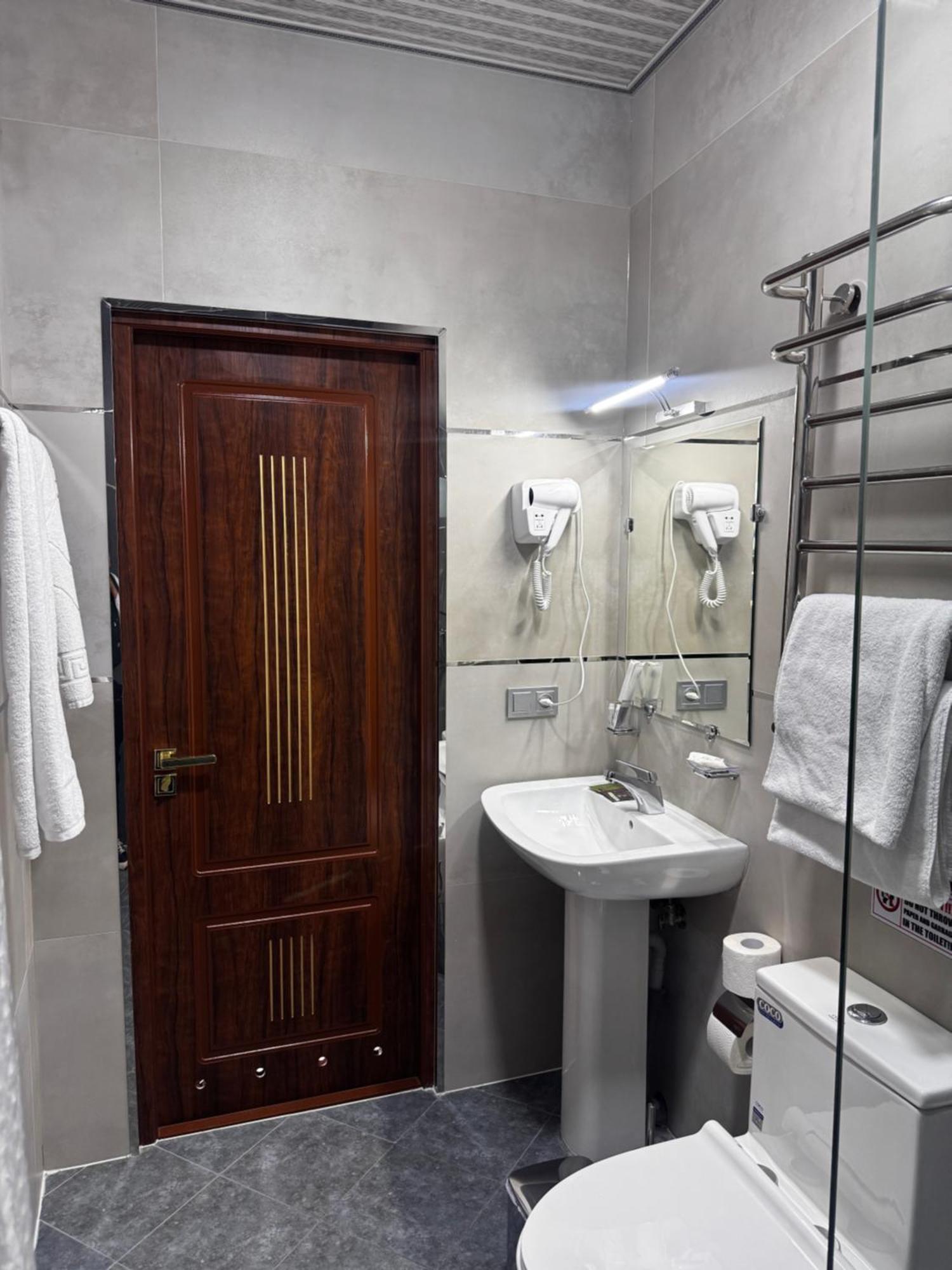 Salomat Guest House Samarkand Ngoại thất bức ảnh